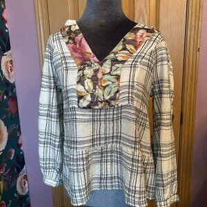 Anthropologie peasant top